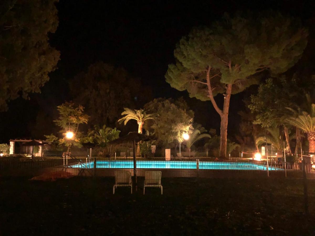 Puerto Banus Apartamento Boho Марбелья Экстерьер фото
